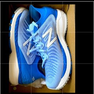 Women’s Running Shoes